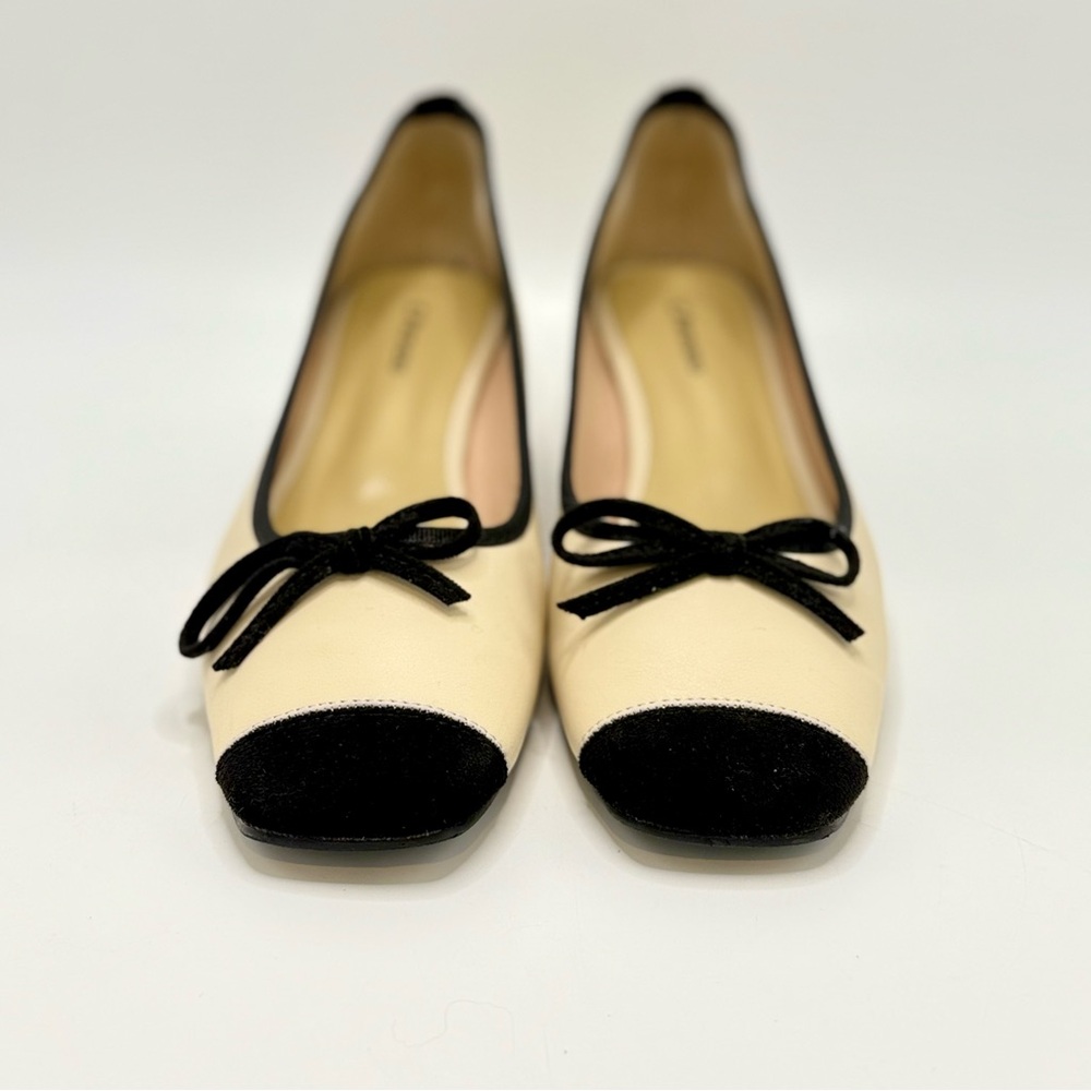 Elegant Cream and Black Women's Ballet Flats
